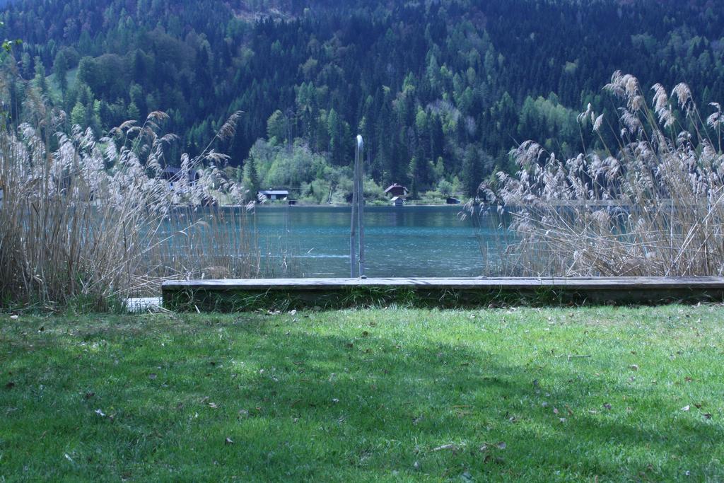 Landhaeusl Villa Weissensee Buitenkant foto