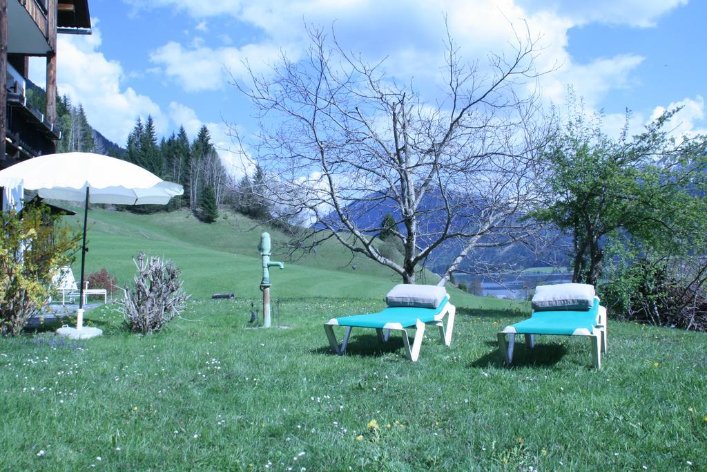 Landhaeusl Villa Weissensee Buitenkant foto